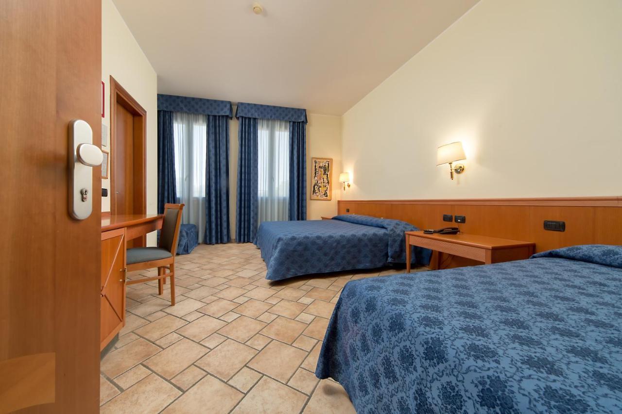 Hotel Giotto Padova Esterno foto