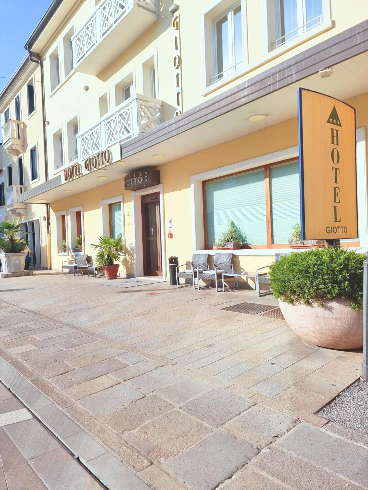 Hotel Giotto Padova Esterno foto