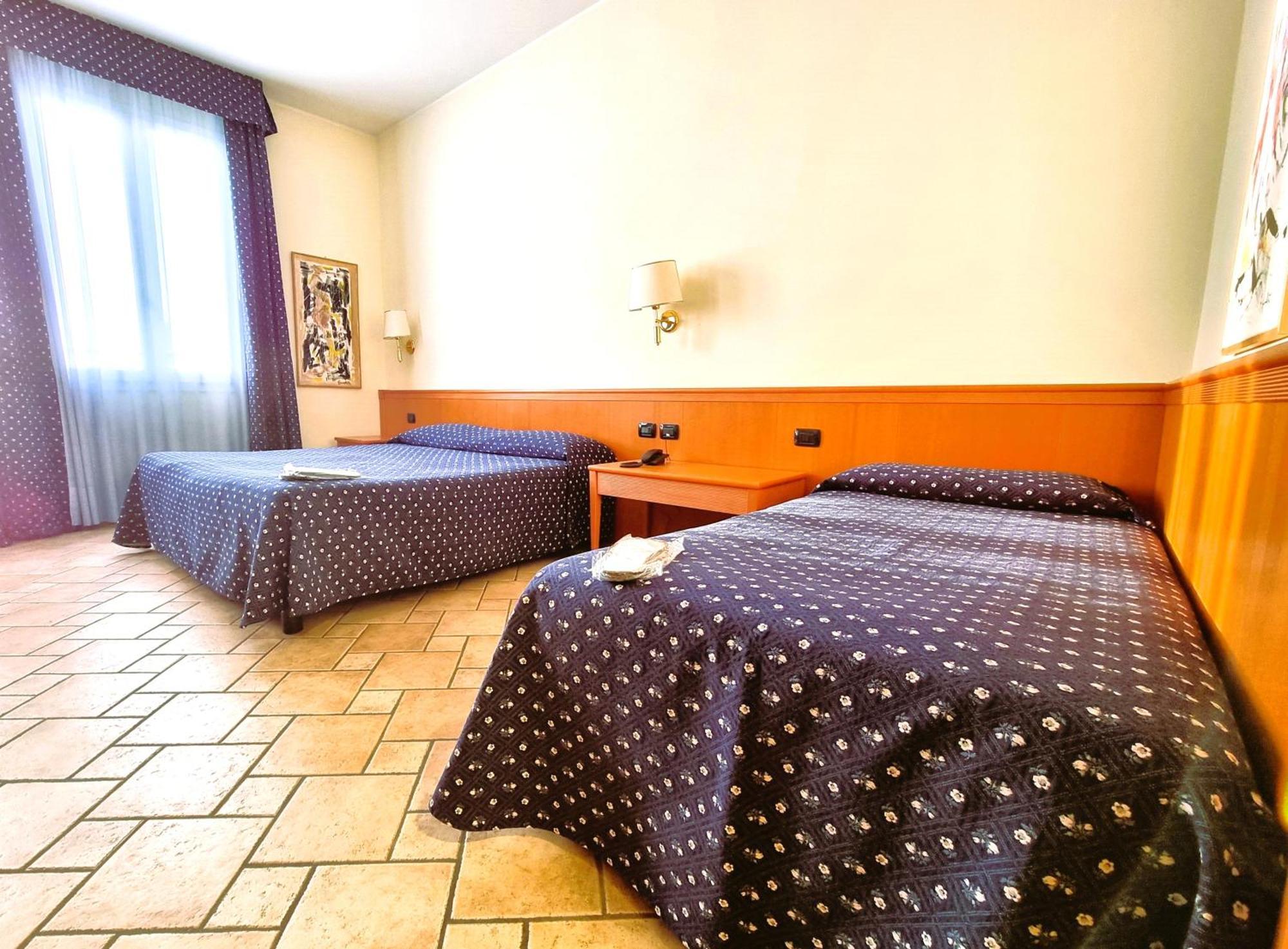 Hotel Giotto Padova Esterno foto