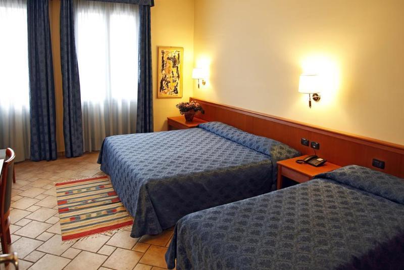 Hotel Giotto Padova Esterno foto
